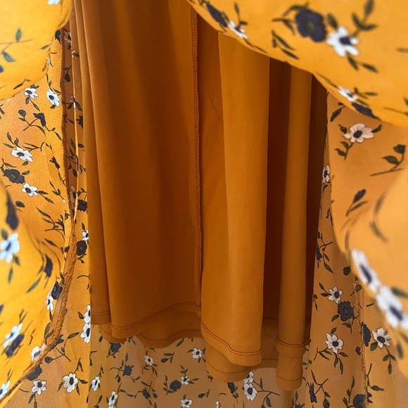 Long sleeve Flower print dress - Picture 3 of 4